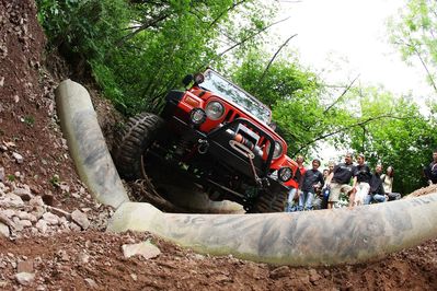 Jeepers_Meeting_2013_by_Maurone_00096.jpg