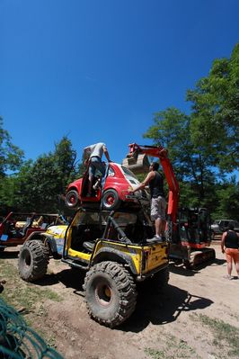 Jeepers_Meeting_2013_by_Maurone_00252.jpg