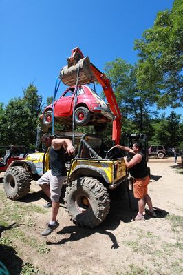 Jeepers_Meeting_2013_by_Maurone_00255.jpg