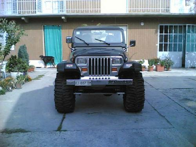 Vista frontale YJ
