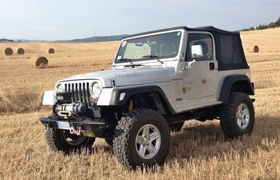 Wrangler_TJ_2014.jpg