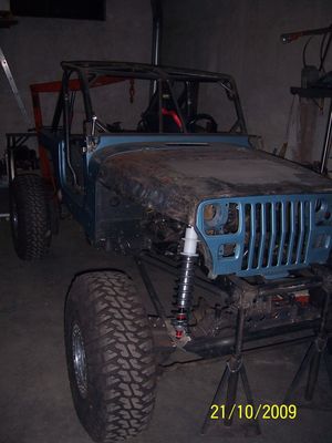 yj v8 prende forma
